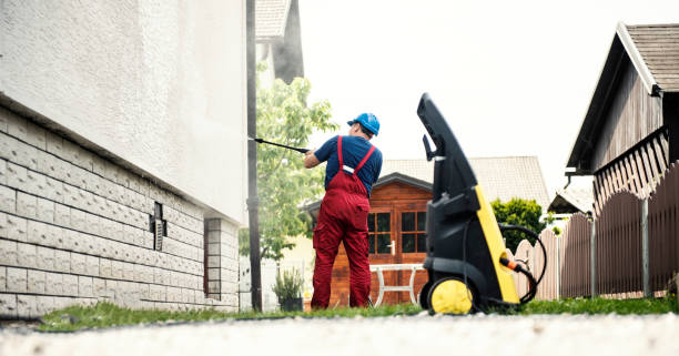 Best Driveway Pressure Washing  in Hutto, TX